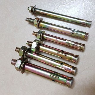 Vít nở sắt