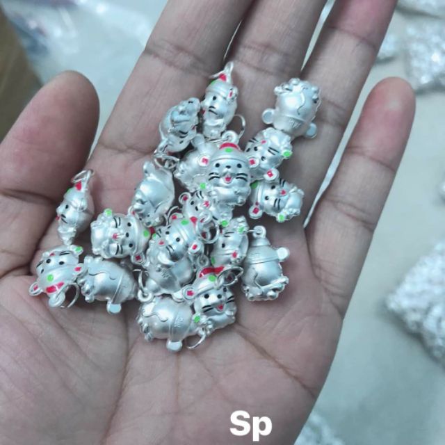 Charm con giáp chuột bạc mix vòng