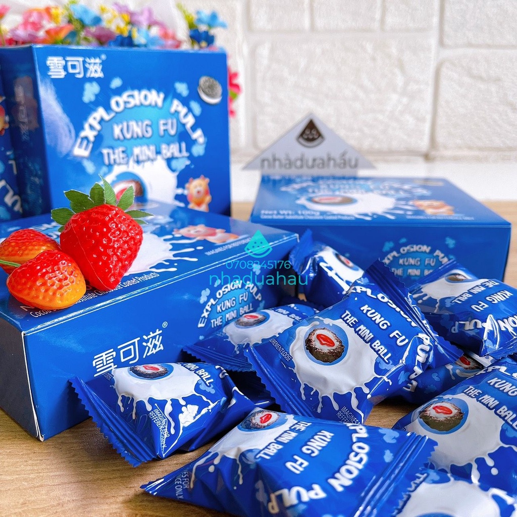 Lẻ một viên kẹo sô cô la oreo gòn có nhân mứt dâu Hongkong mỗi viên 10gam | BigBuy360 - bigbuy360.vn