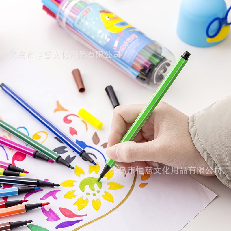 Hộp Màu Nước 12/18/24/36 Màu Hình Vịt Đeo Kính Ngộ Nghĩnh