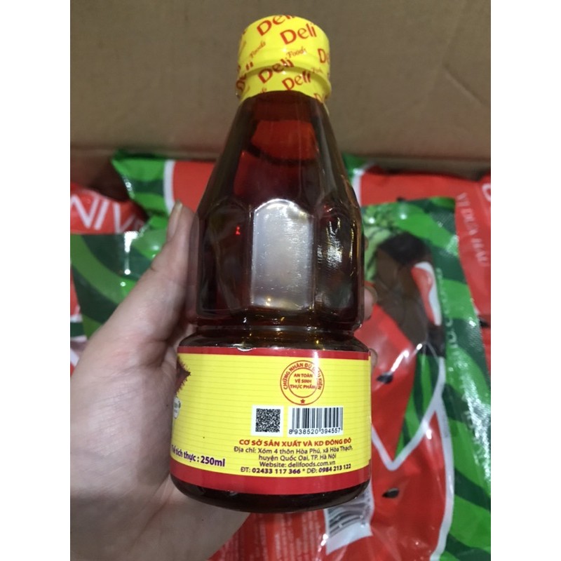 Dầu Điều Đỏ DELI chai 250ml