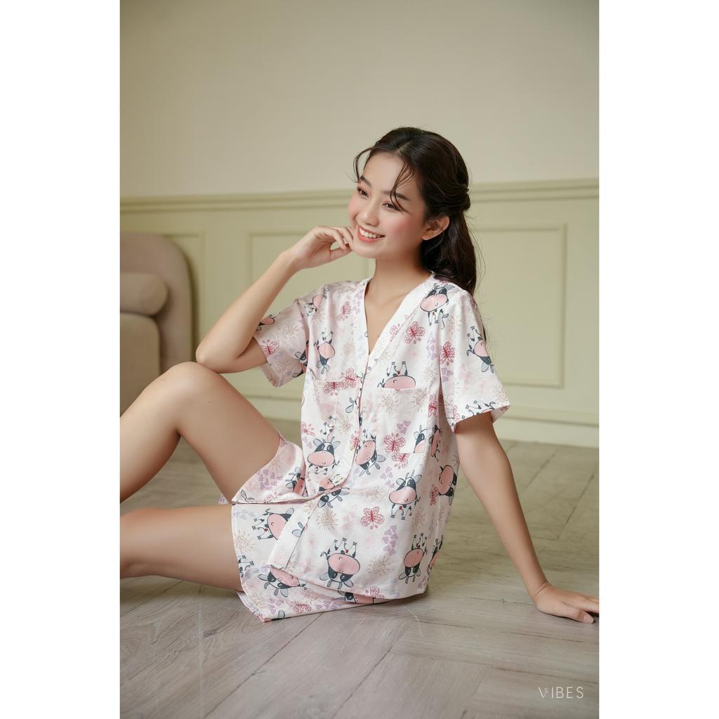 VIBES Pijama lửng lụa gấm Little Cow Py Set