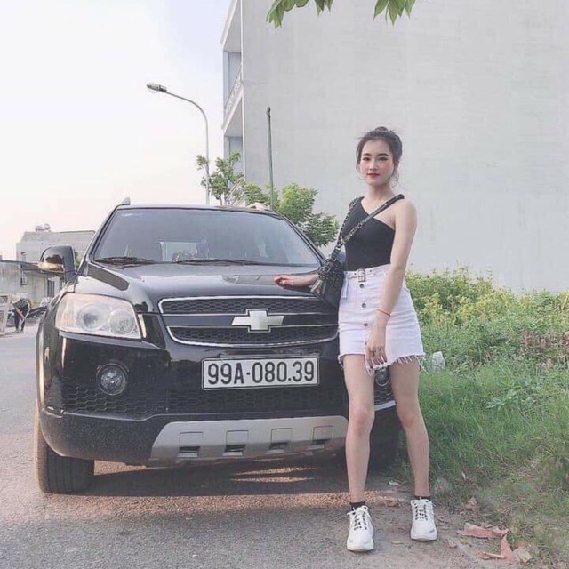 Chân váy kaki lệch tà phối nịt khoen bụng | BigBuy360 - bigbuy360.vn