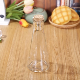 Chai thủy tinh / Lọ thủy tinh decor hình tam giác có nút bần 350ML