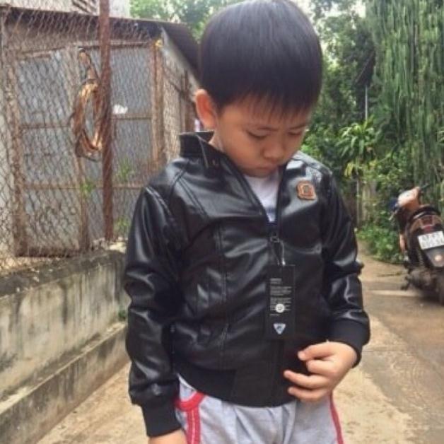 ....... Áo khoác da bé cao cấp
