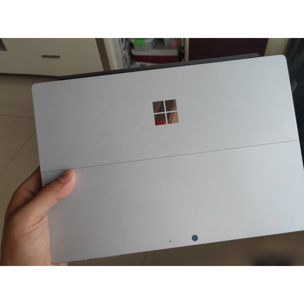Laptop 2 trong 1 kiêm máy tính bảng surface pro 4 core i5-6300U | BigBuy360 - bigbuy360.vn