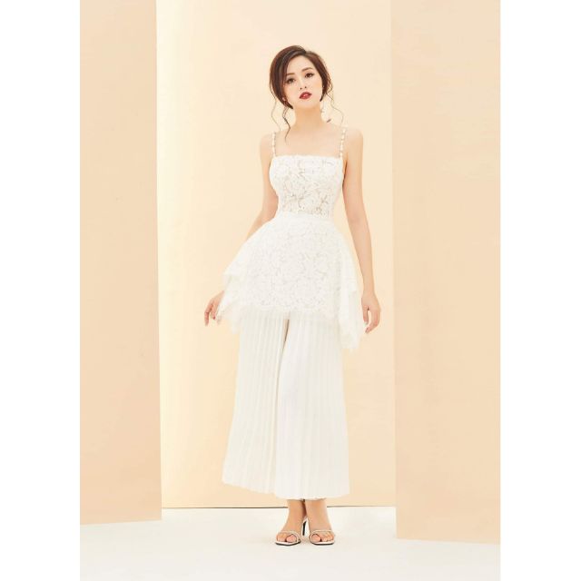 Set quần váy trắng size m