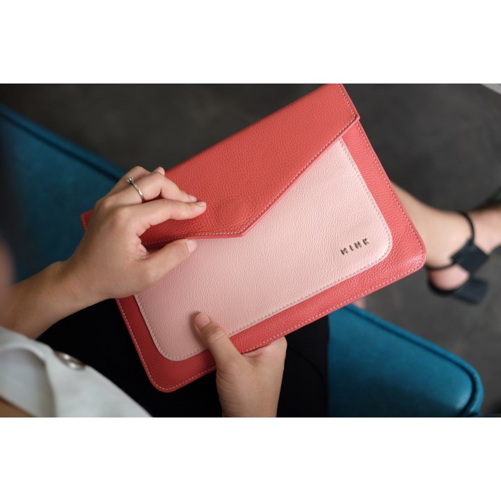 HERA Tablet Clutch- Ví cầm tay cho nữ da thật nguyên tấm lớp 1- IW05-4532.MINK