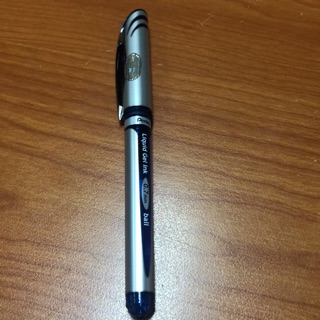 Bút ký pentel