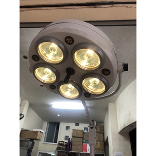 Đèn Phẫu Thuật Halogen HMSL-510HC (Đèn mổ Treo Trần)