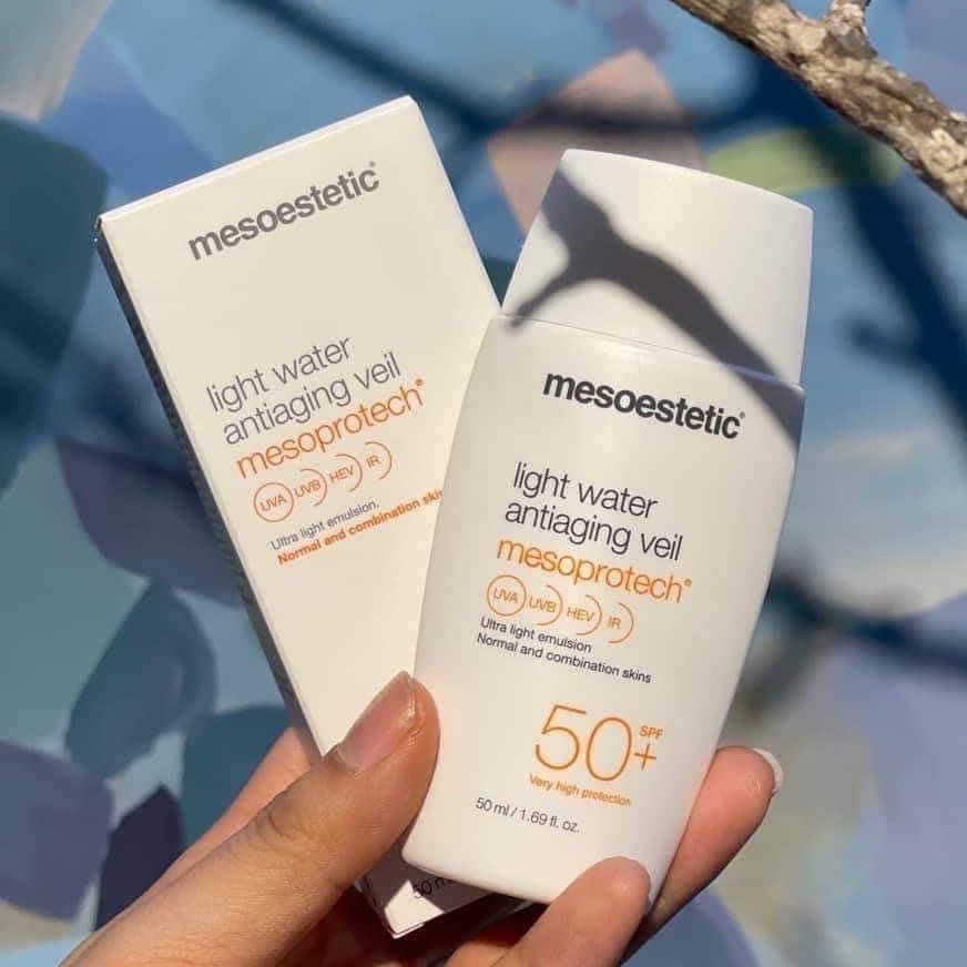 Kem chống nắng Mesoestetic Mineral Matt Antiaging và Light Water SPF50+ 50ml