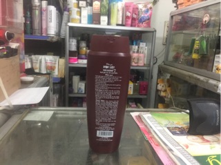 Dầu gội dược liệu Thái Dương 7 (200ml)