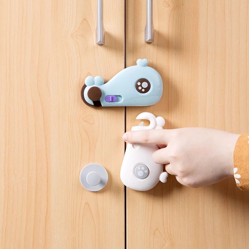 D153 Khóa tủ an toàn bằng nhựa hình cá heo
