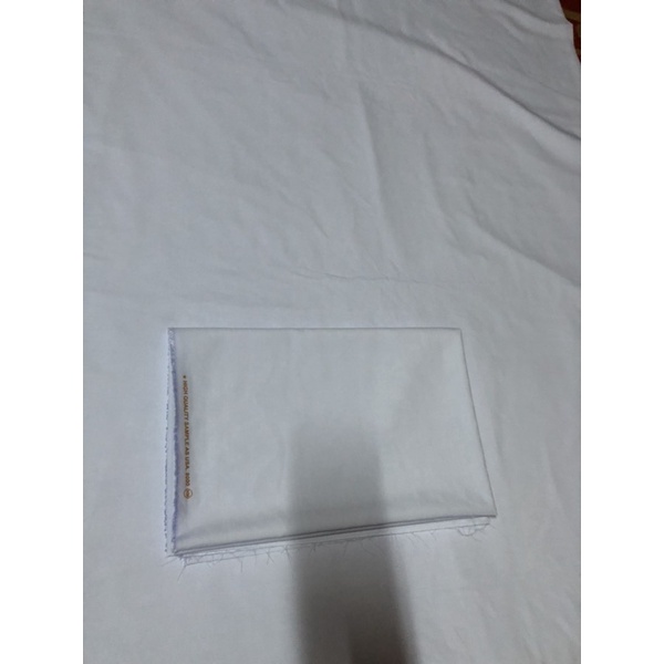 8.5 mét vải kate silk mà trắng.