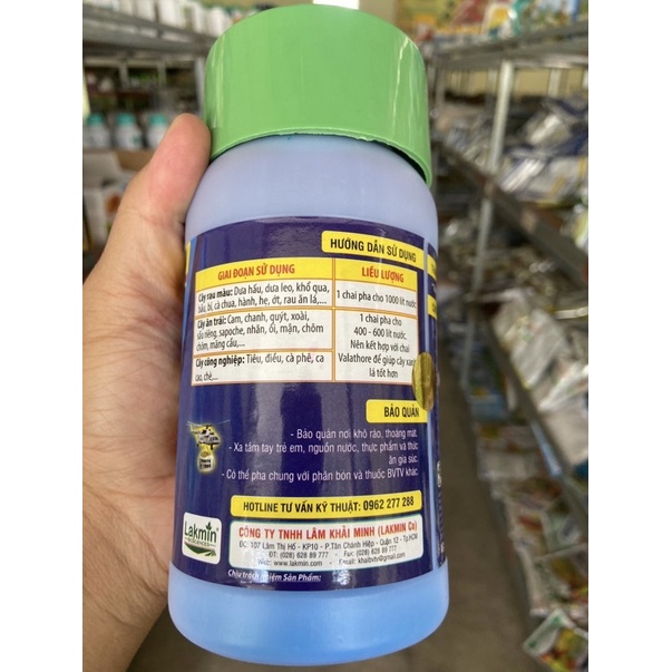 Phân bón vi lượng MAGIE KẼM  giúp lá to, xanh dày, bóng mượt, tăng khả năng quang hợp cho bộ lá.