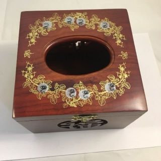 Hộp đựng giấy ăn bằng gỗ