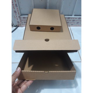 100 hộp nắp gài 16*16*4 cm (piza)