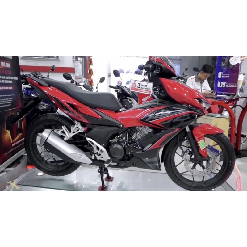 Tem yếm Winner X đỏ đen chính hãng Honda (giá 1 bên)
