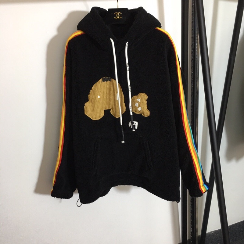 Áo hoodie bông nữ Palm Angels thiết kế chữ thêu phía sau tỉ mỉ phía trước có hình con gấu áo sọc dài tay có mũ trùm đầu.