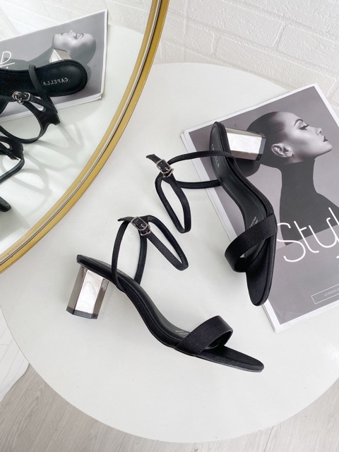 Sandal Capella gót lục giác