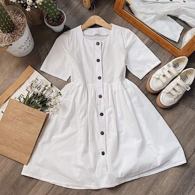 Đầm baby doll trắng