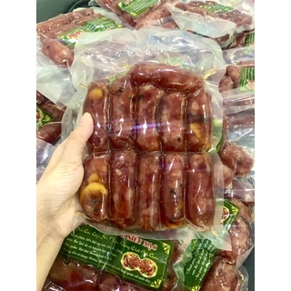 Lạp xưởng tươi trứng muối