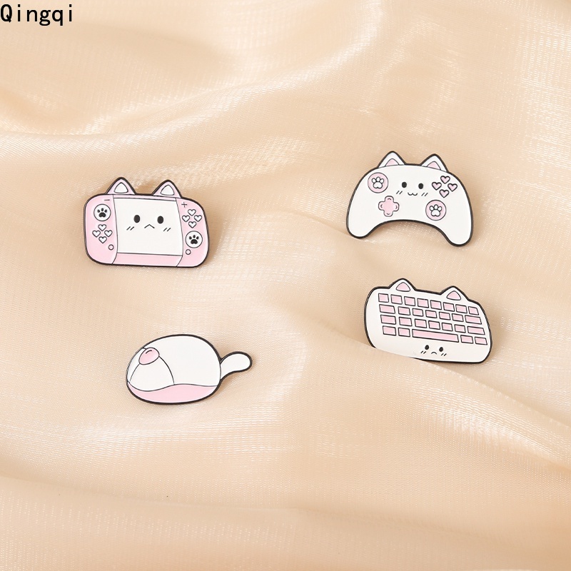 Ghim cài áo MISS ZOE hình máy chơi game dễ thương cho bé