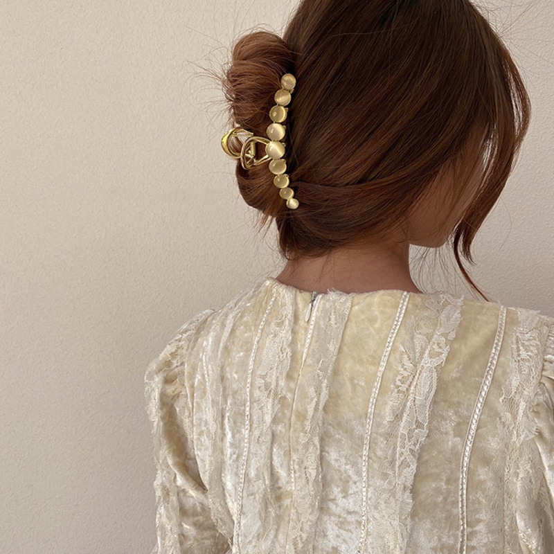 Kẹp tóc hình hoa đính pha lê dễ thương phong cách Hàn Quốc