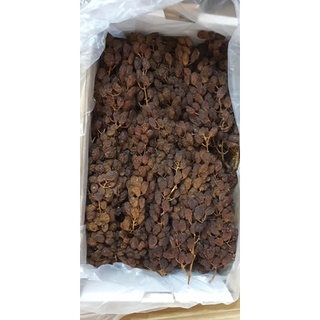 Nho khô nguyên cành úc 500g
