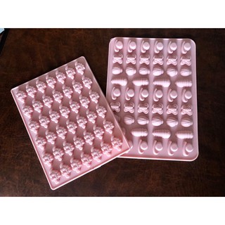 Khuôn silicon làm kẹo dẻo