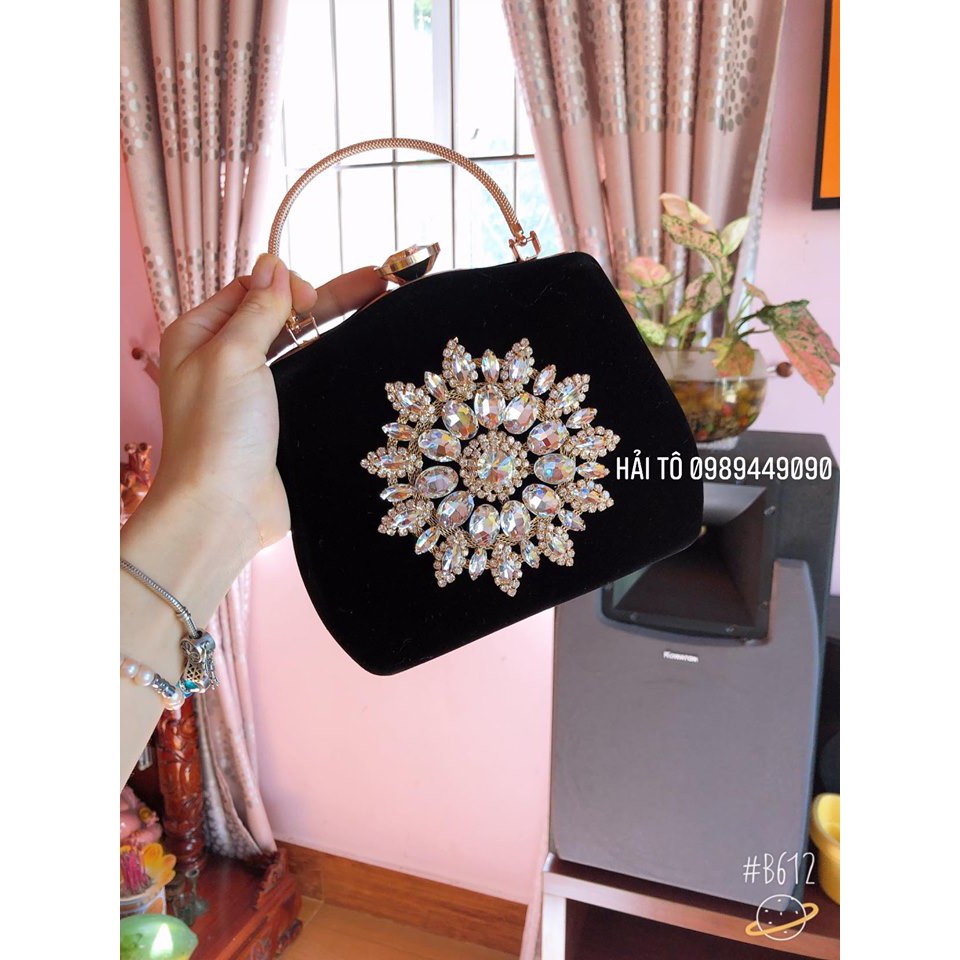 Cốp đá đi tiệc sang trọng (vừa dt) | BigBuy360 - bigbuy360.vn