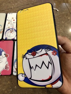 Ốp lưng in nổi Doraemon