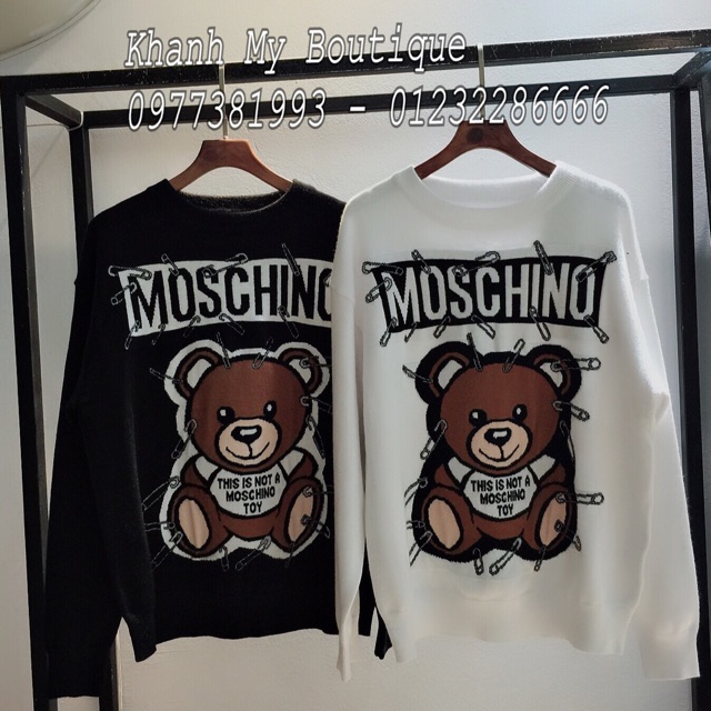 Áo len lông thỏ Moschino