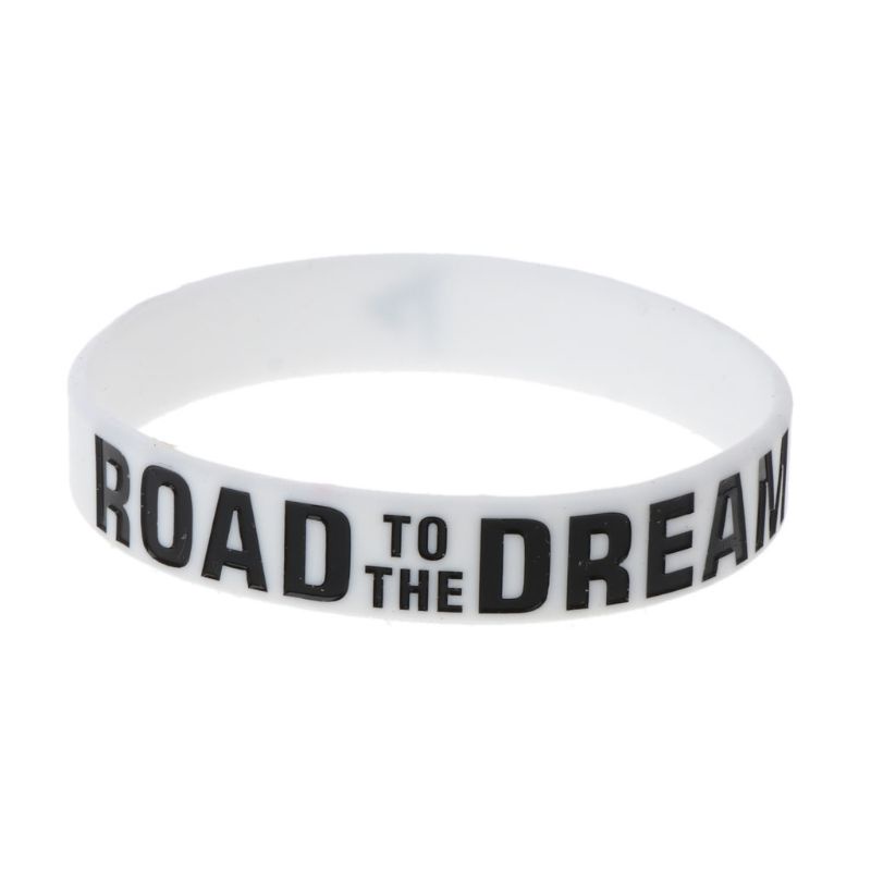 Vòng Tay Silicon In Chữ Road to the Dream Never Give Up Thời Trang