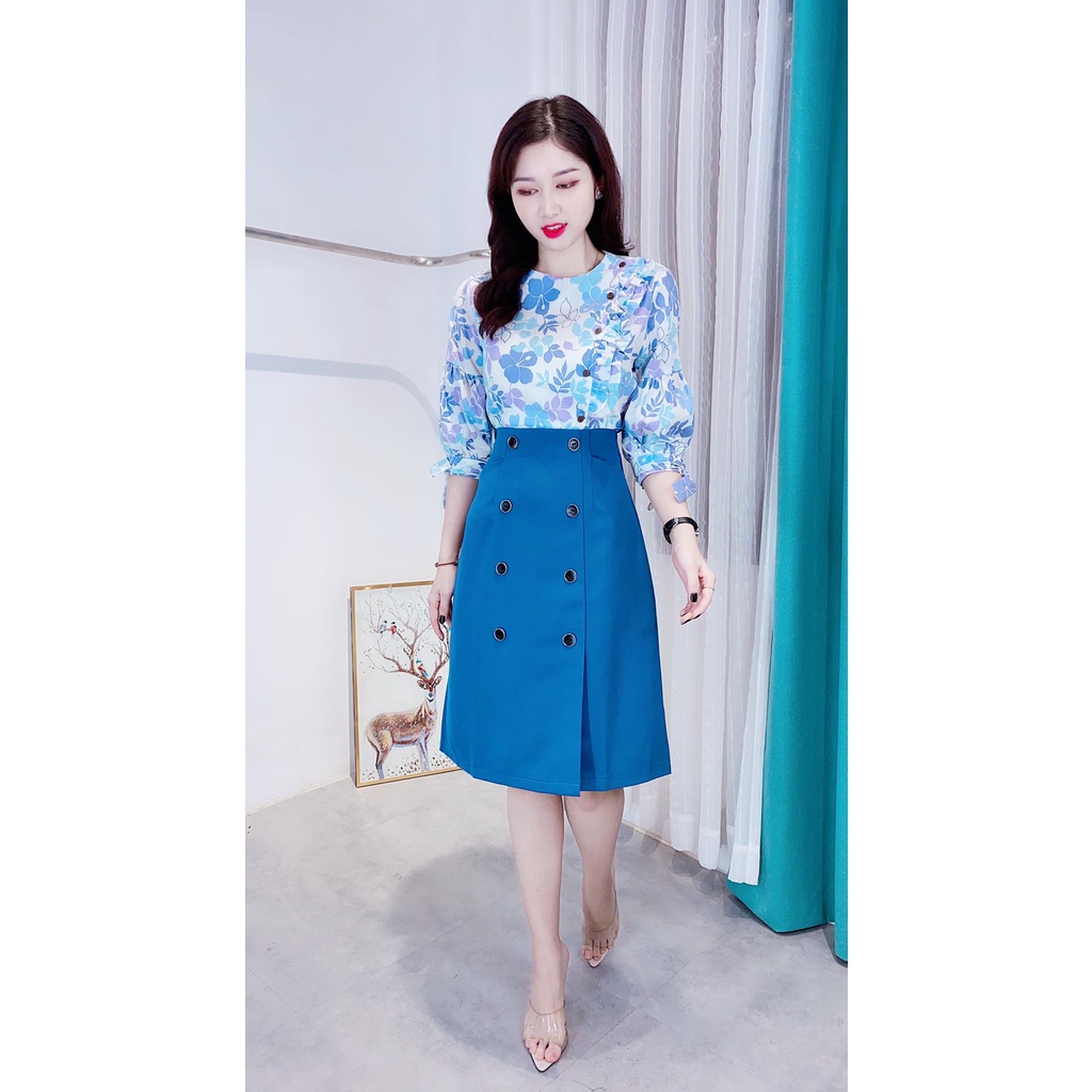 Chân váy công sở dáng chữ A đính 8 nút CHUU CV5044