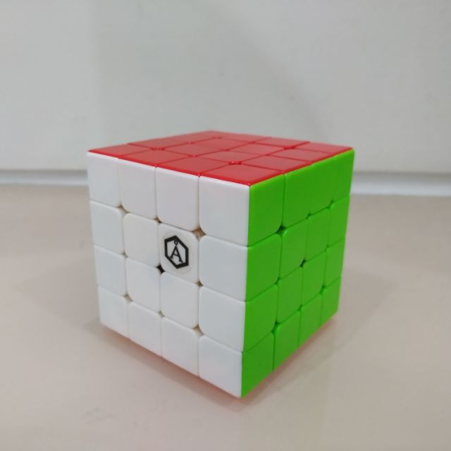 [4x4] Rubik Qiyi Wuque 4x4 M