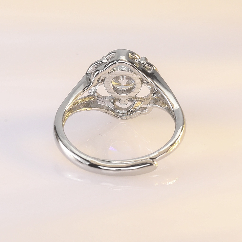 Nhẫn Bạc S925 Hình Hoa Đính Kim Cương Trắng Thanh Lịch