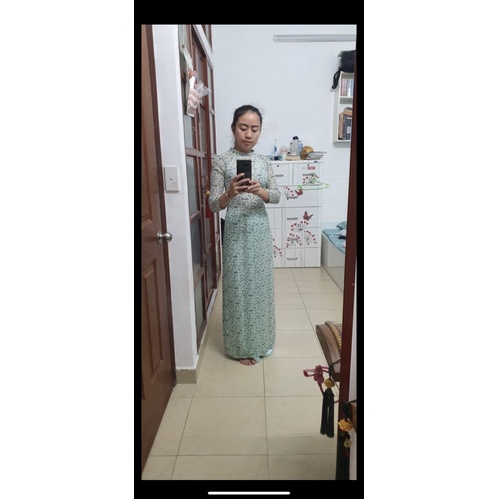 Áo dài hoa cúc nhí xanh 4 tà
