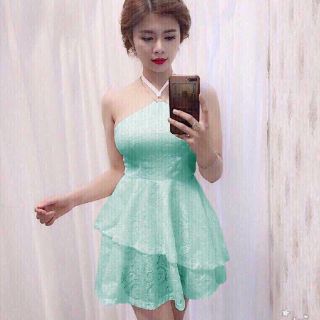 Đầm nữ cổ yếm dễ thương