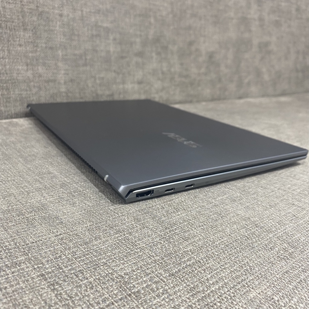 Laptop ASUS Zenbook Q408UG AMD Ryzen 5 5500U, 8GB, 256GB, Geforce MX450, 14" Full HD IPS - Hàng nhập khẩu