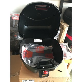 Thùng GIVI E30T tặng kèm đế MP60N