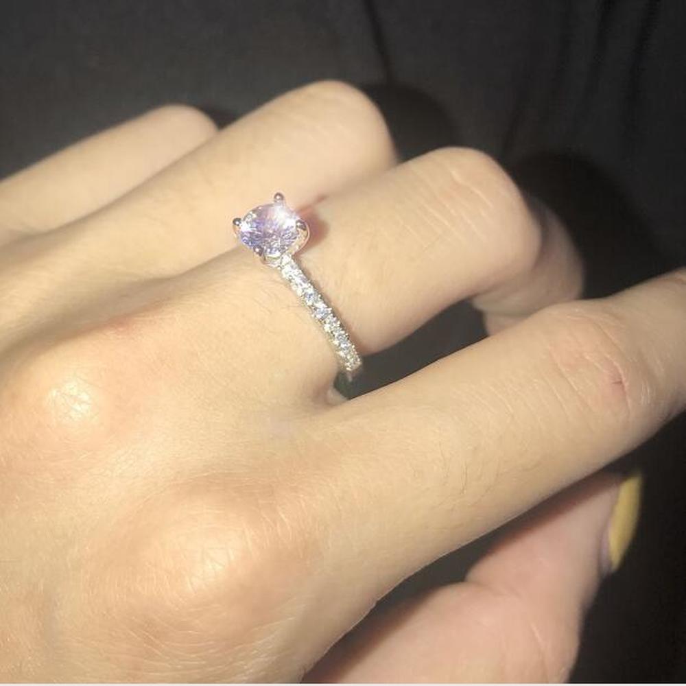 Nhẫn titan đính đá pha lê thời trang cho nữ