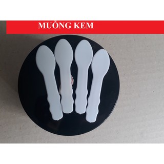 MUỖNG MÚC KEM MỸ PHẨM