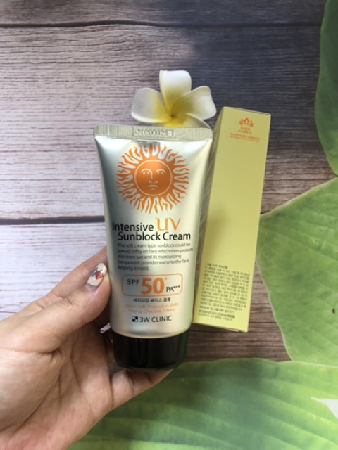 Kem chống nắng 3w Clinic Intensive UV Sunblock Cream SPF 50 🌤