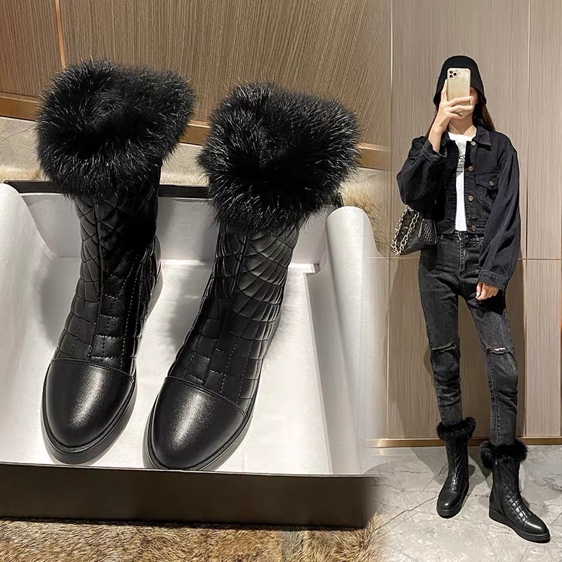 Boot da trần trám cổ lông