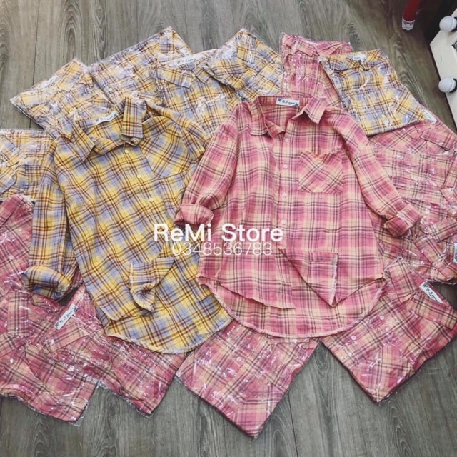 Áo sơ mi kẻ hồng hoặc vàng siêu hót | BigBuy360 - bigbuy360.vn