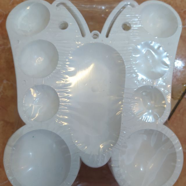 KHAY PHA MÀU HÌNH BƯỚM