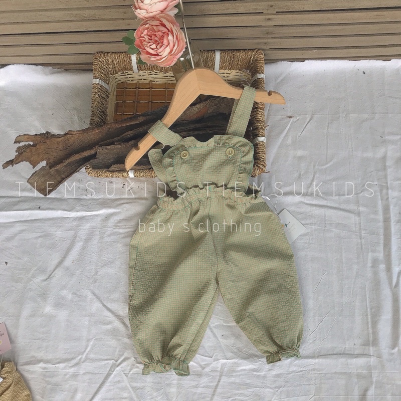 Sale dọn kho - Quần yếm dài phối bèo xinh xắn cho bé gái