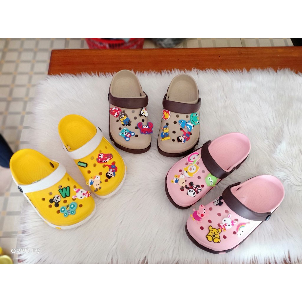 DÉP BẮT HEO NỮ CÓ HÌNH STICKER