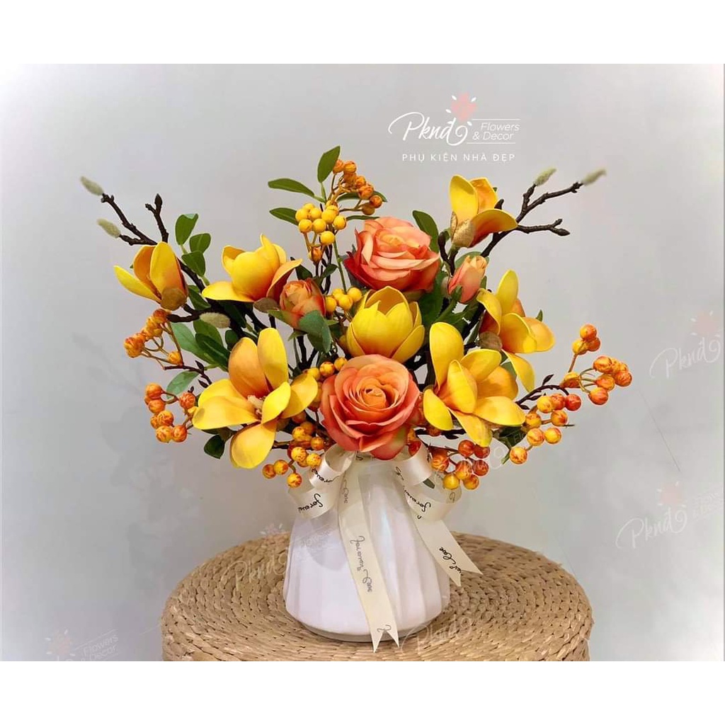 [Mã BMBAU50 giảm 7% đơn 99K] Bình hoa giả chất lụa trang trí đẹp PKND FLOWERS &amp; DECOR